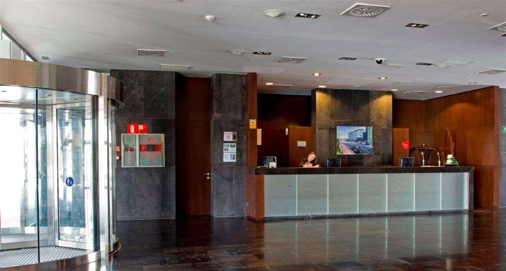 ホテル ディアゴナル プラザ サラゴサ インテリア 写真